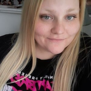 Meet your Posher, Marisa